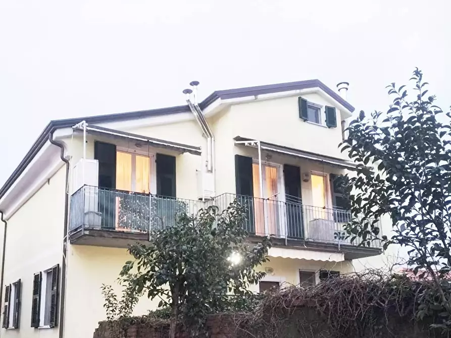 Immagine 39 di Appartamento in vendita  a La Spezia