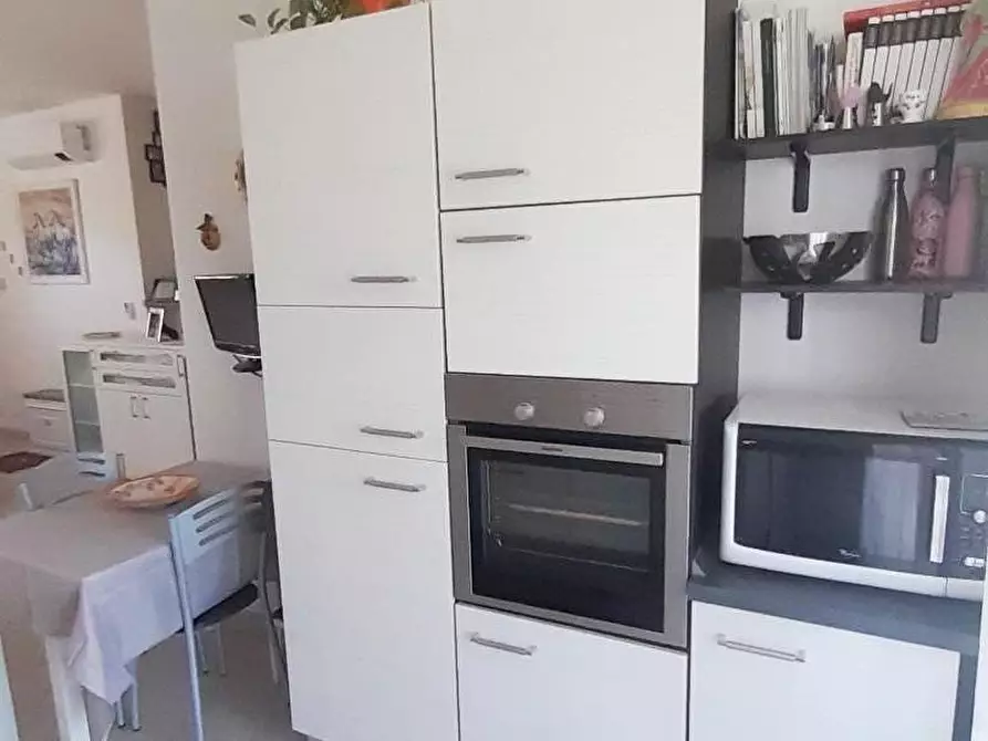 Immagine 14 di Appartamento in vendita  a La Spezia