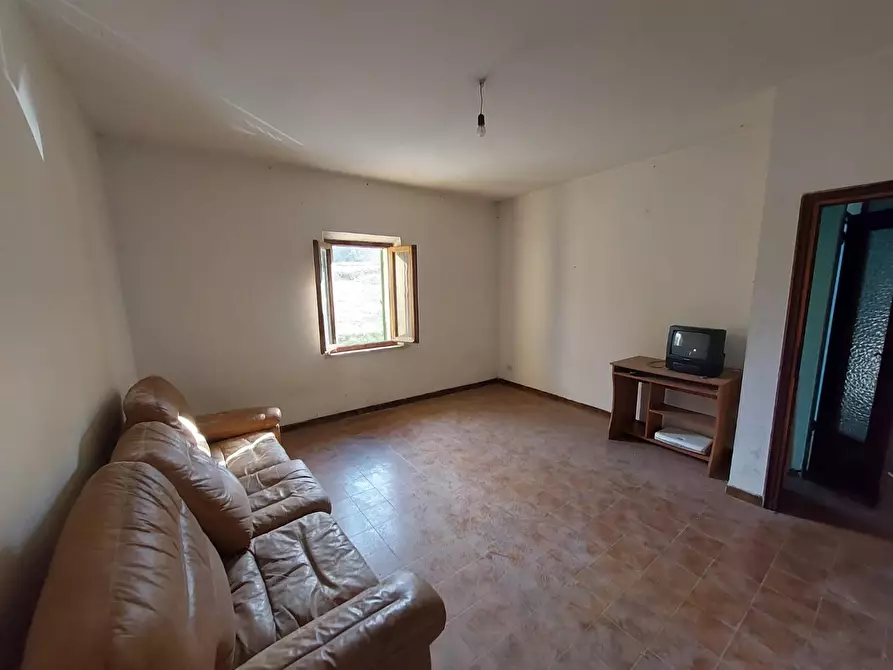 Immagine 1 di Appartamento in vendita  a Santa Maria A Monte