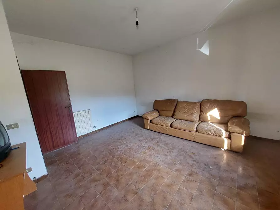 Immagine 3 di Appartamento in vendita  a Santa Maria A Monte