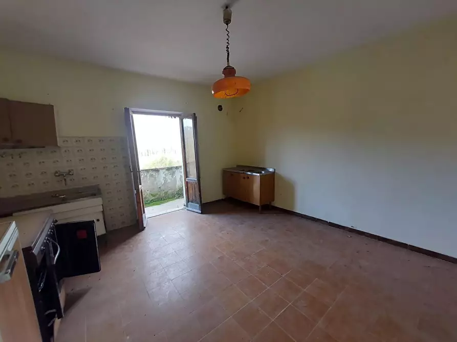 Immagine 5 di Appartamento in vendita  a Santa Maria A Monte