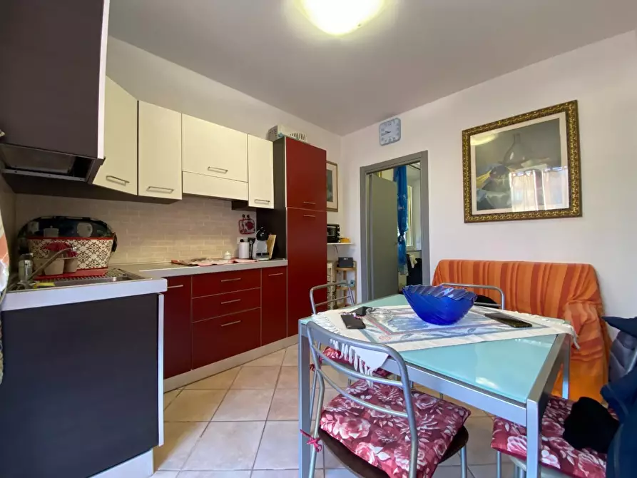 Immagine 2 di Appartamento in vendita  a Campiglia Marittima