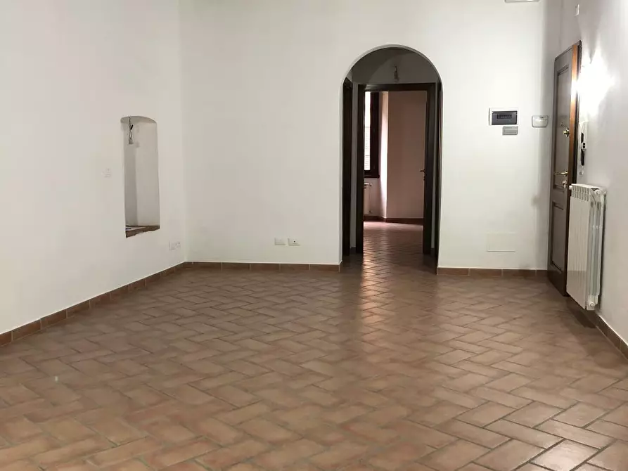 Immagine 2 di Appartamento in vendita  a Poggibonsi