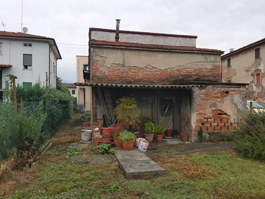 Immagine 36 di Casa indipendente in vendita  a Capannori