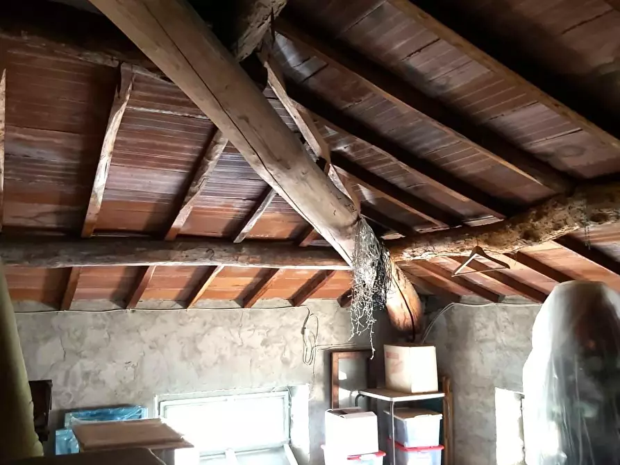 Immagine 27 di Casa indipendente in vendita  a Capannori