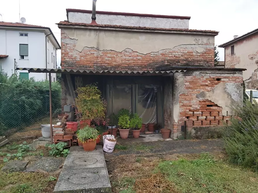 Immagine 35 di Casa indipendente in vendita  a Capannori