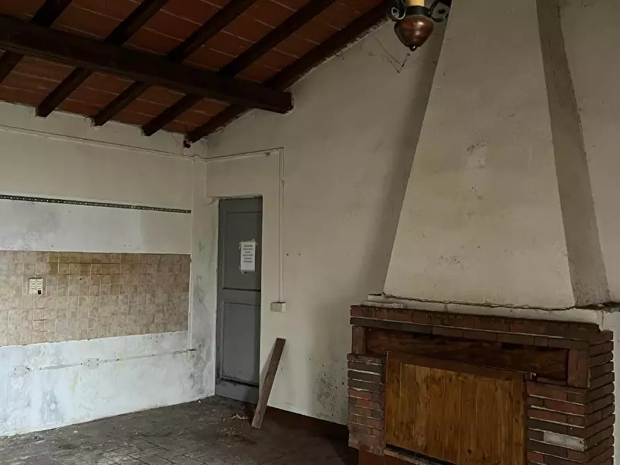 Immagine 27 di Rustico / casale in vendita  a Calcinaia