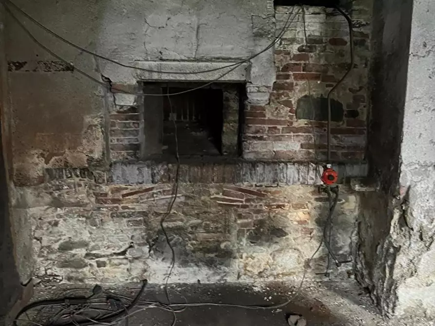 Immagine 51 di Rustico / casale in vendita  a Calcinaia