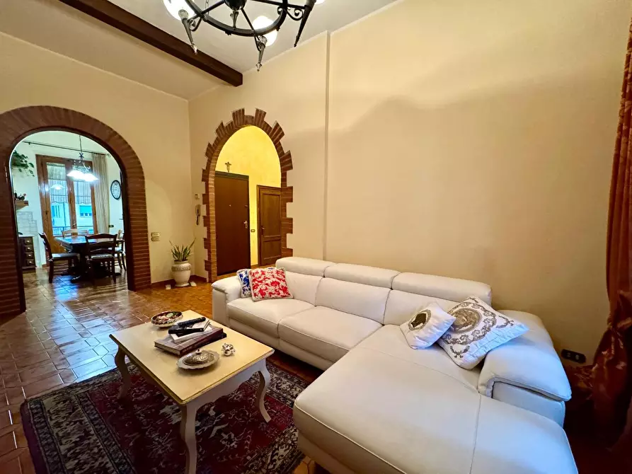 Immagine 8 di Appartamento in vendita  a Castelfiorentino