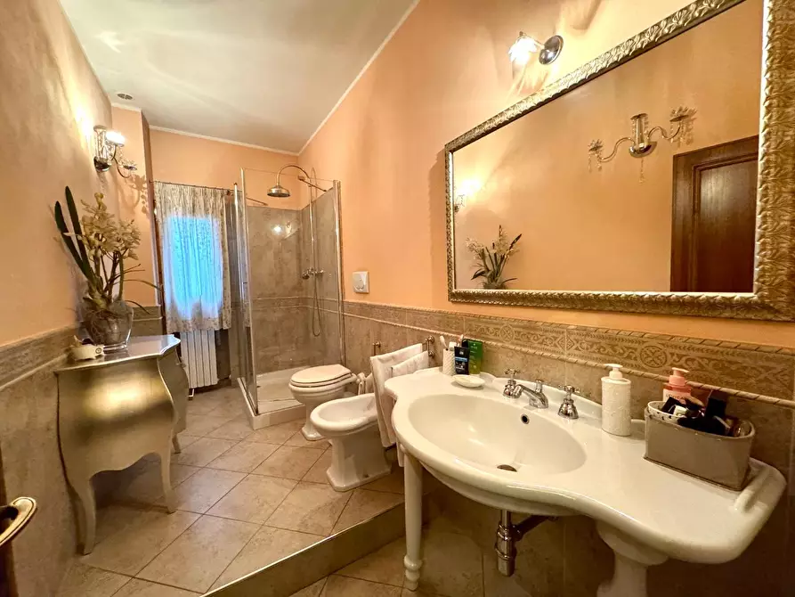 Immagine 19 di Appartamento in vendita  a Castelfiorentino