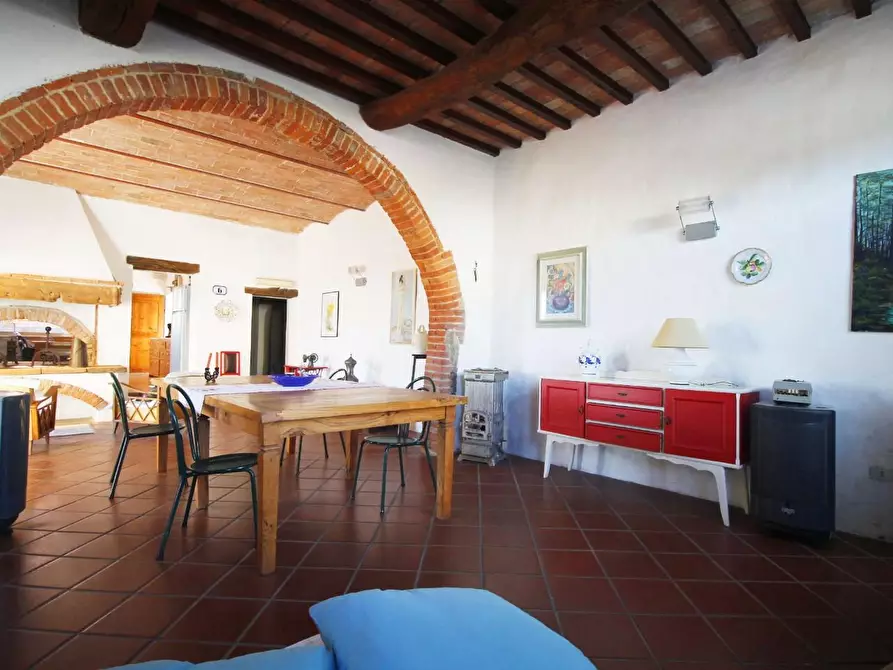 Immagine 14 di Casa colonica in vendita  a Vinci