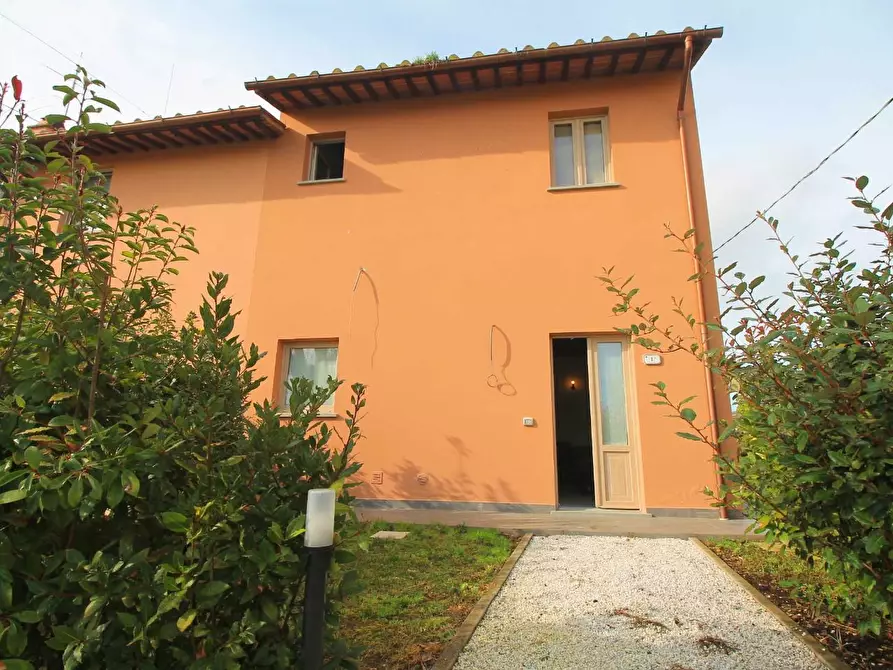 Immagine 28 di Casa colonica in vendita  a Cerreto Guidi