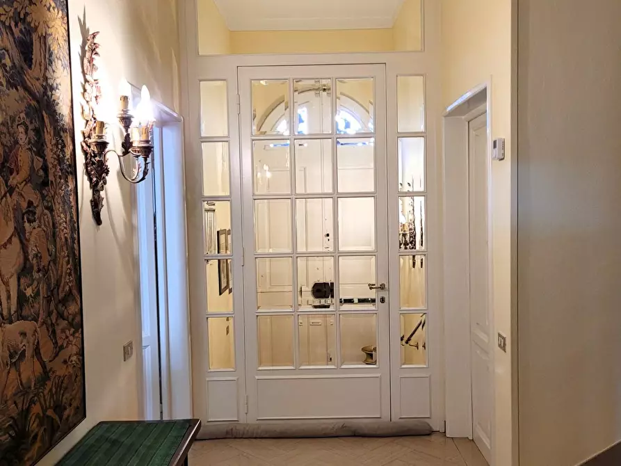 Immagine 5 di Villa in vendita  a Empoli