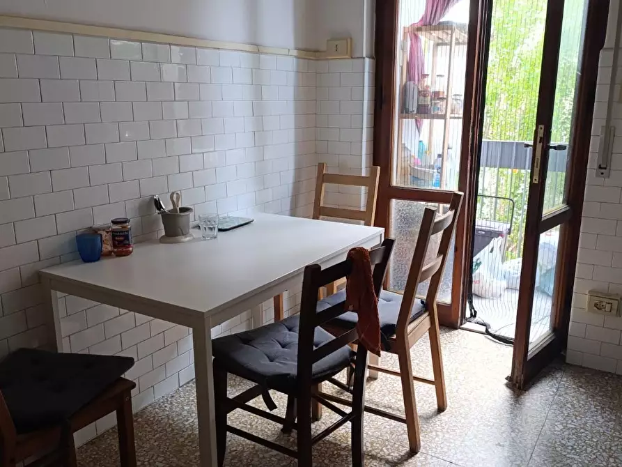 Immagine 2 di Appartamento in vendita  a Pisa