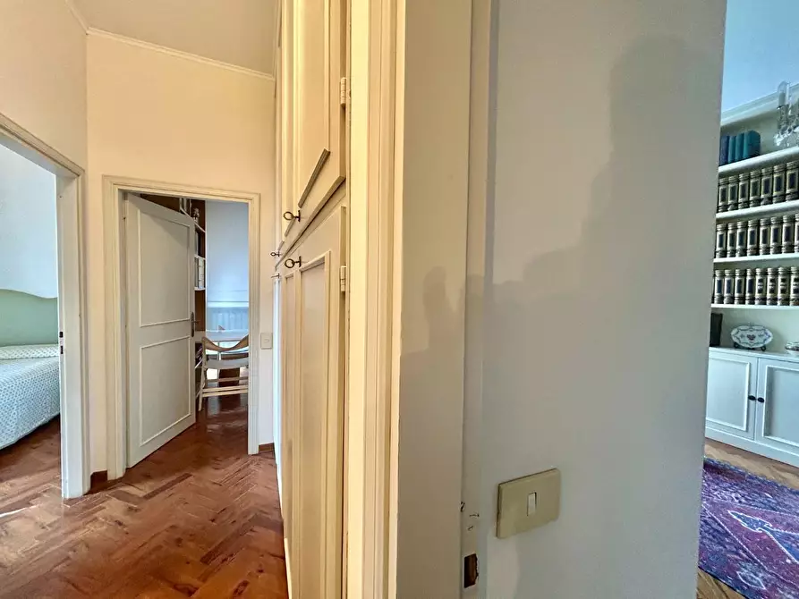 Immagine 24 di Appartamento in vendita  a Siena