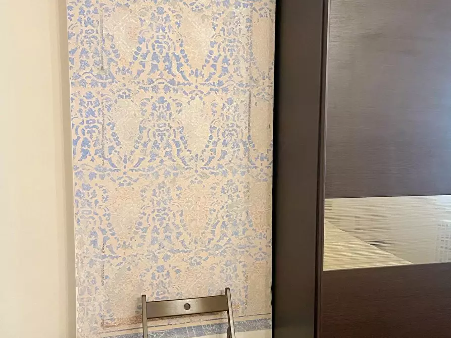 Immagine 13 di Appartamento in vendita  a Lucca