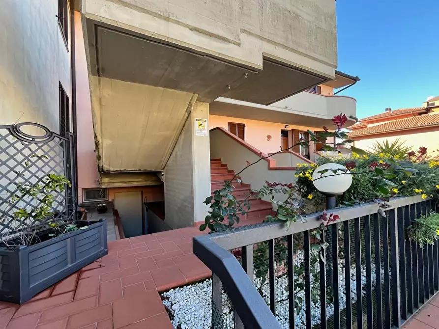 Immagine 18 di Appartamento in vendita  a Montaione