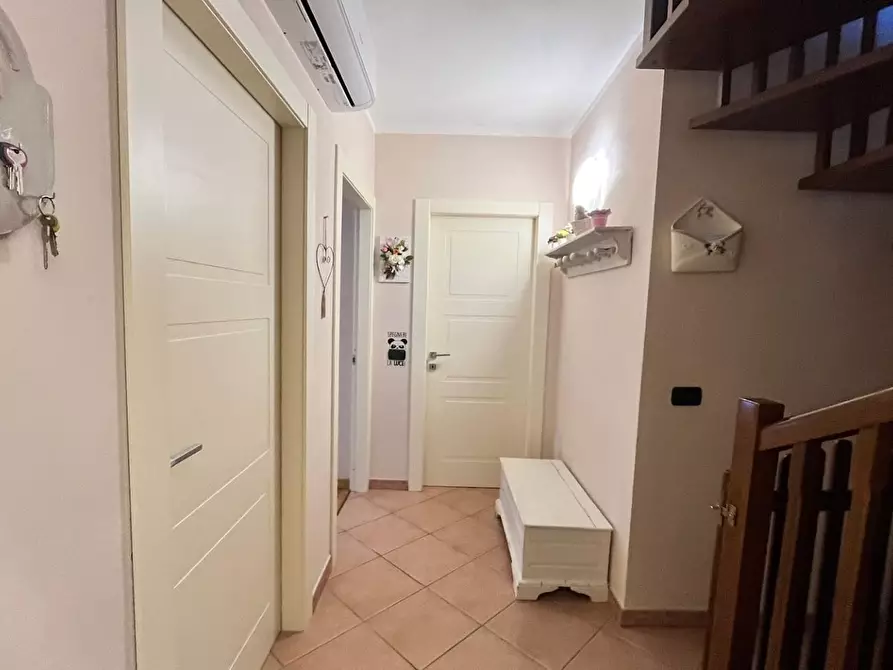 Immagine 5 di Appartamento in vendita  a Montaione