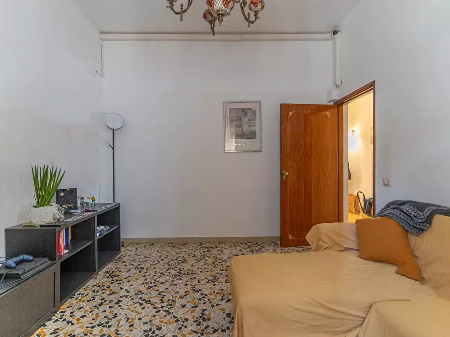 Immagine 10 di Appartamento in vendita  a Empoli