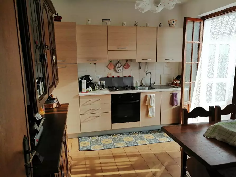 Immagine 10 di Casa bifamiliare in vendita  a Massa