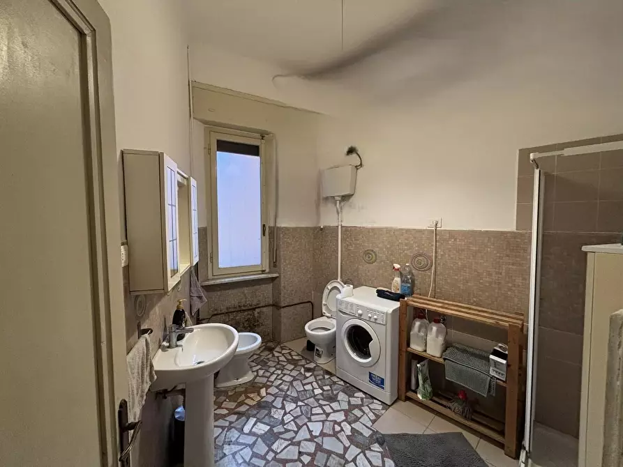 Immagine 6 di Appartamento in affitto  a Pisa