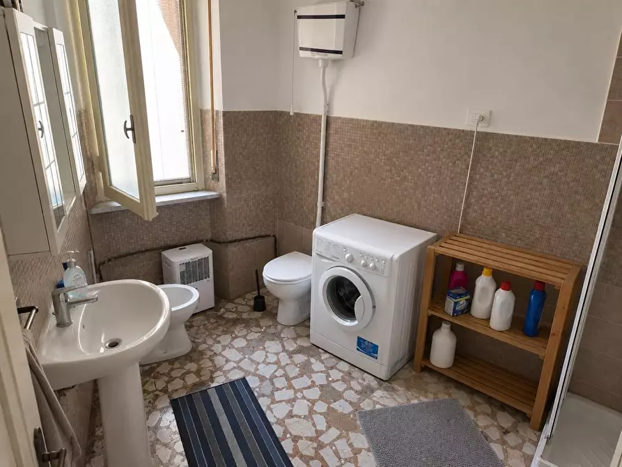 Immagine 10 di Appartamento in affitto  a Pisa