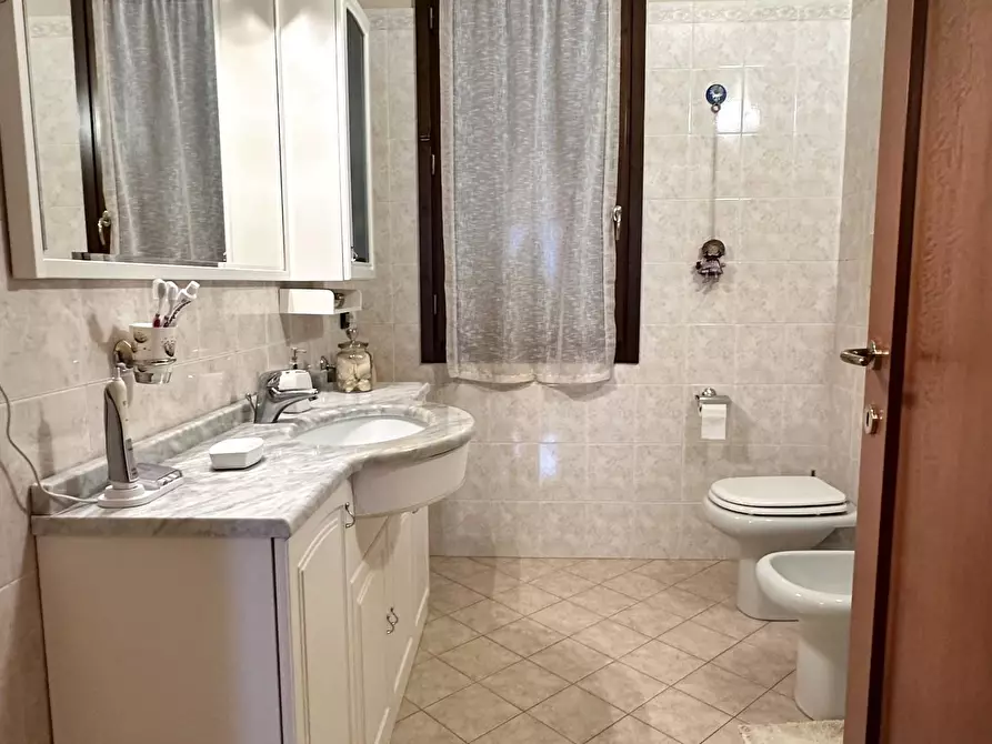 Immagine 10 di Appartamento in vendita  a Montopoli In Val D'arno