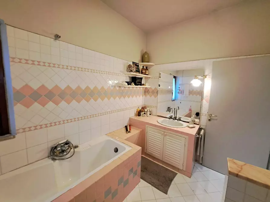 Immagine 21 di Casa bifamiliare in vendita  a Cerreto Guidi