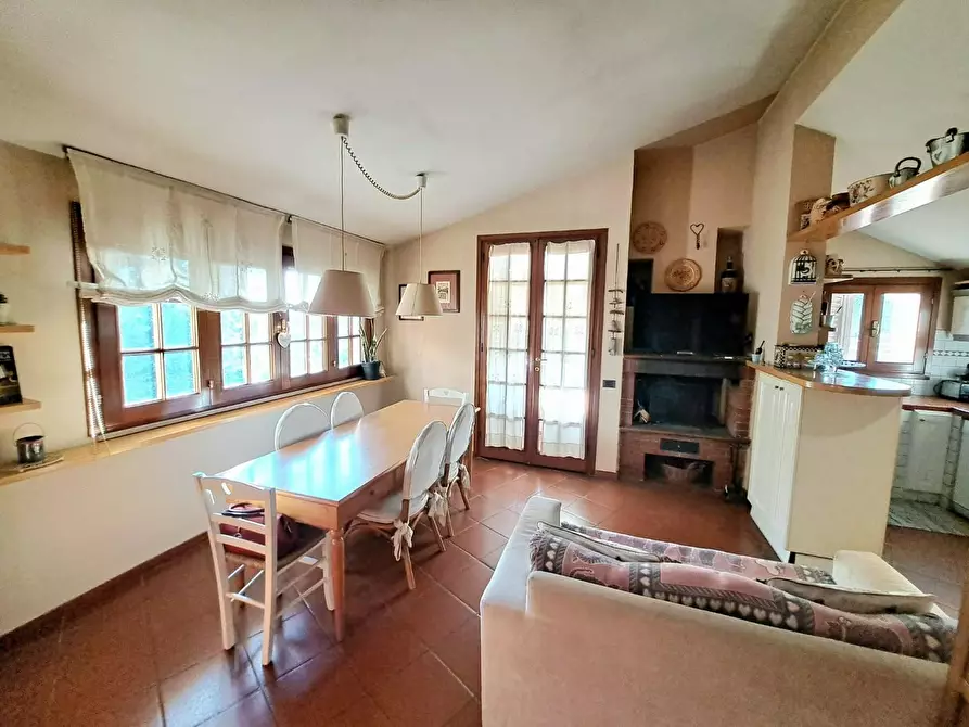 Immagine 6 di Casa bifamiliare in vendita  a Cerreto Guidi