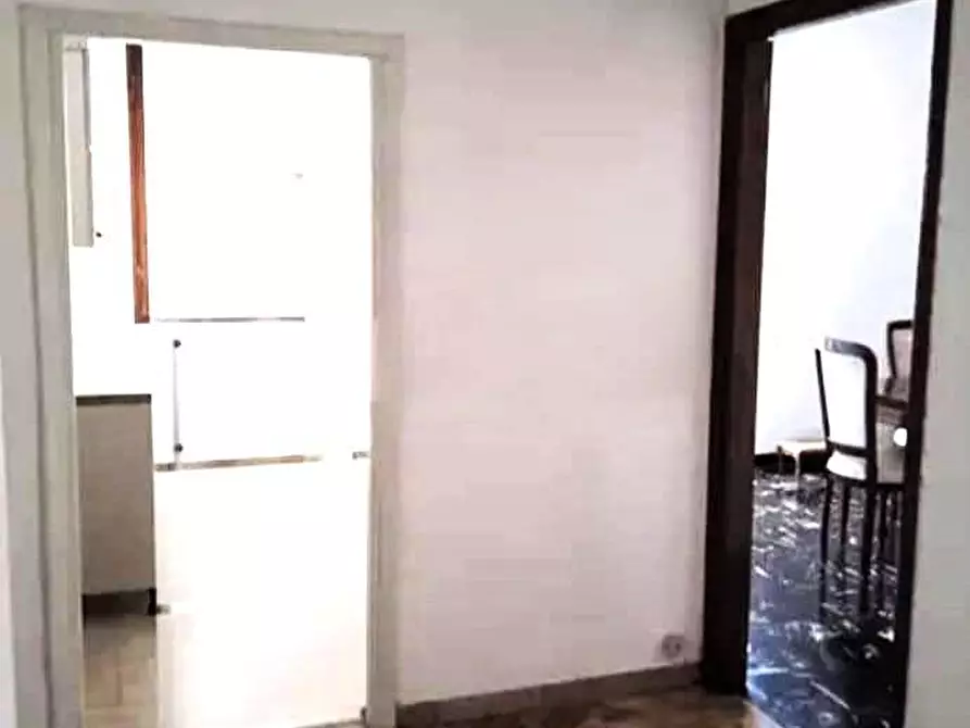 Immagine 6 di Appartamento in vendita  a Massa