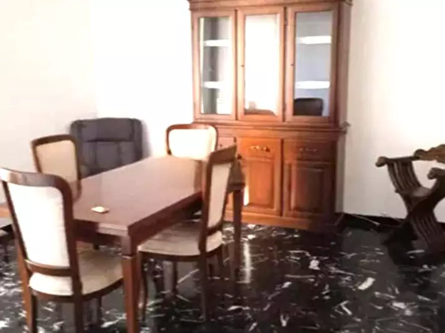 Immagine 4 di Appartamento in vendita  a Massa