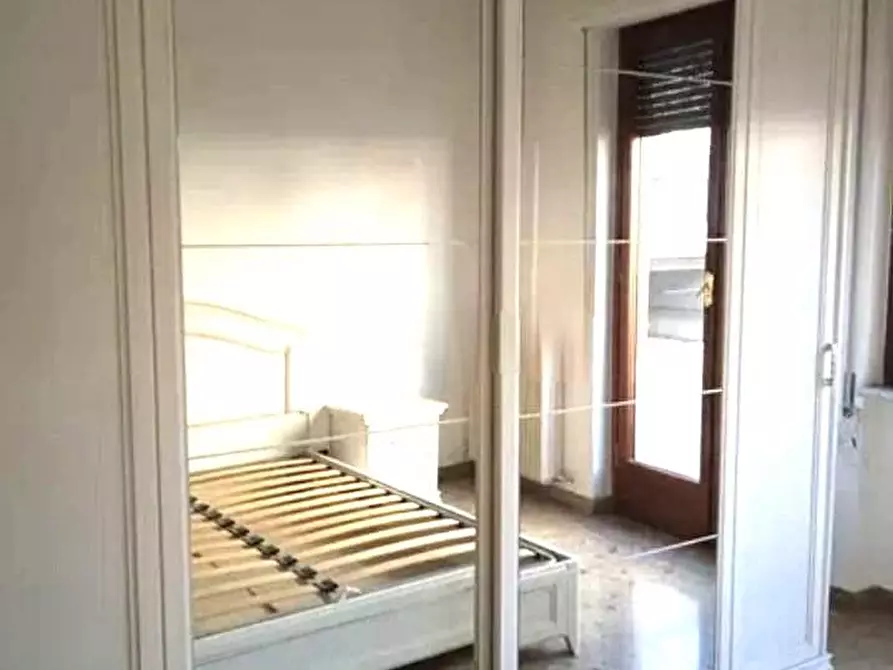 Immagine 5 di Appartamento in vendita  a Massa