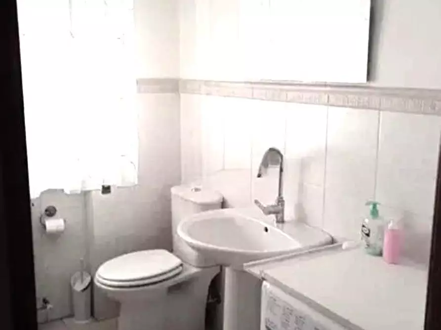 Immagine 12 di Appartamento in vendita  a Massa