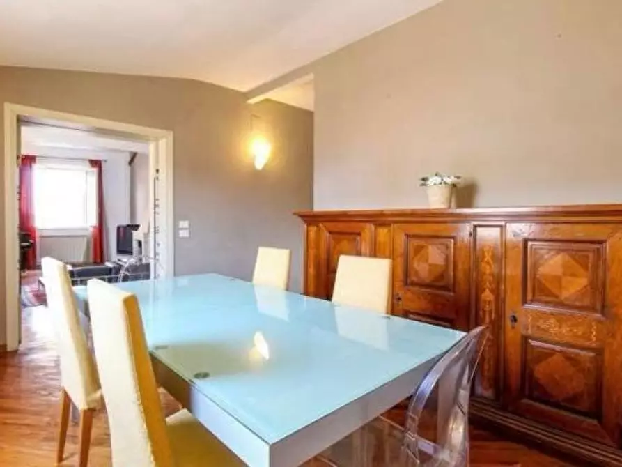 Immagine 8 di Appartamento in vendita  a Siena