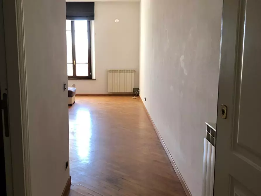 Immagine 4 di Appartamento in vendita  a Poggibonsi