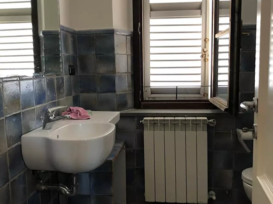 Immagine 12 di Appartamento in vendita  a Poggibonsi