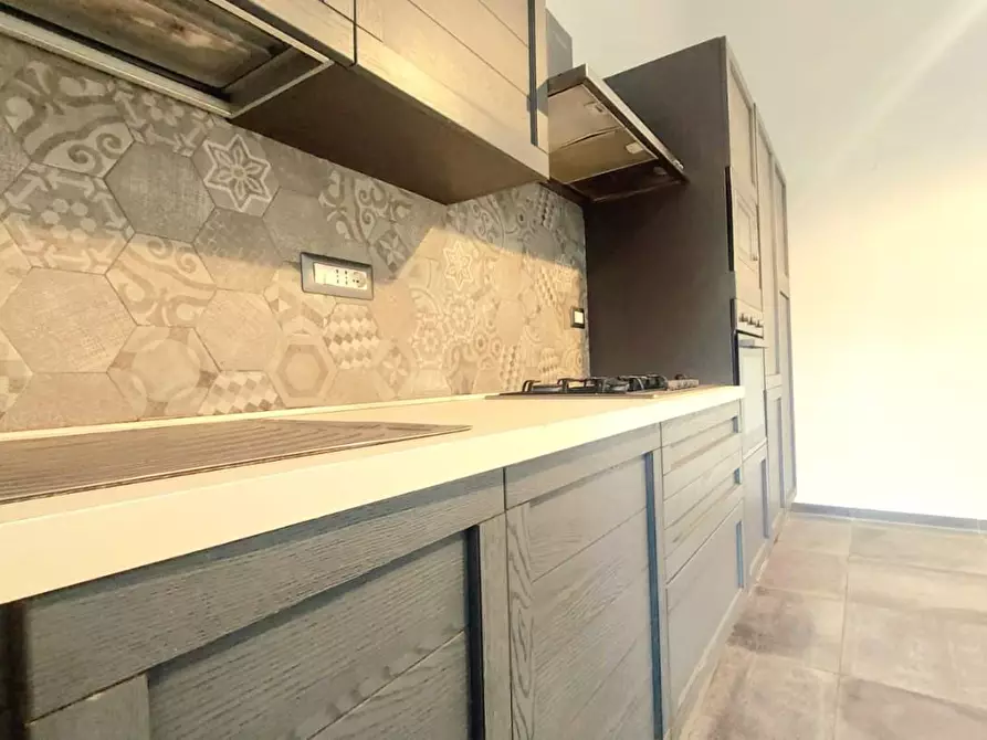 Immagine 38 di Villa in vendita  a Carrara