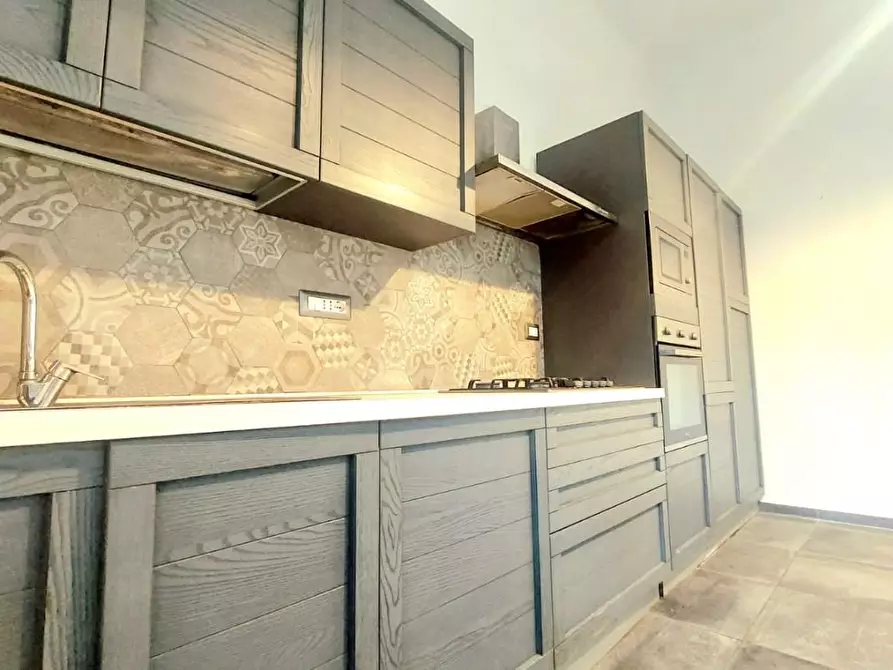 Immagine 19 di Villa in vendita  a Carrara