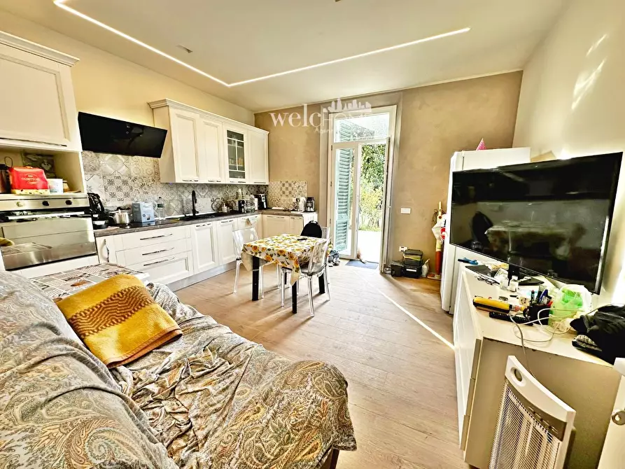 Immagine 21 di Terratetto in vendita  a Campi Bisenzio