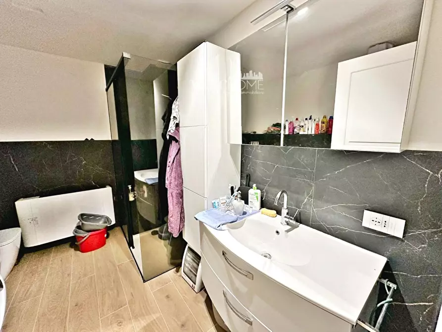 Immagine 28 di Terratetto in vendita  a Campi Bisenzio