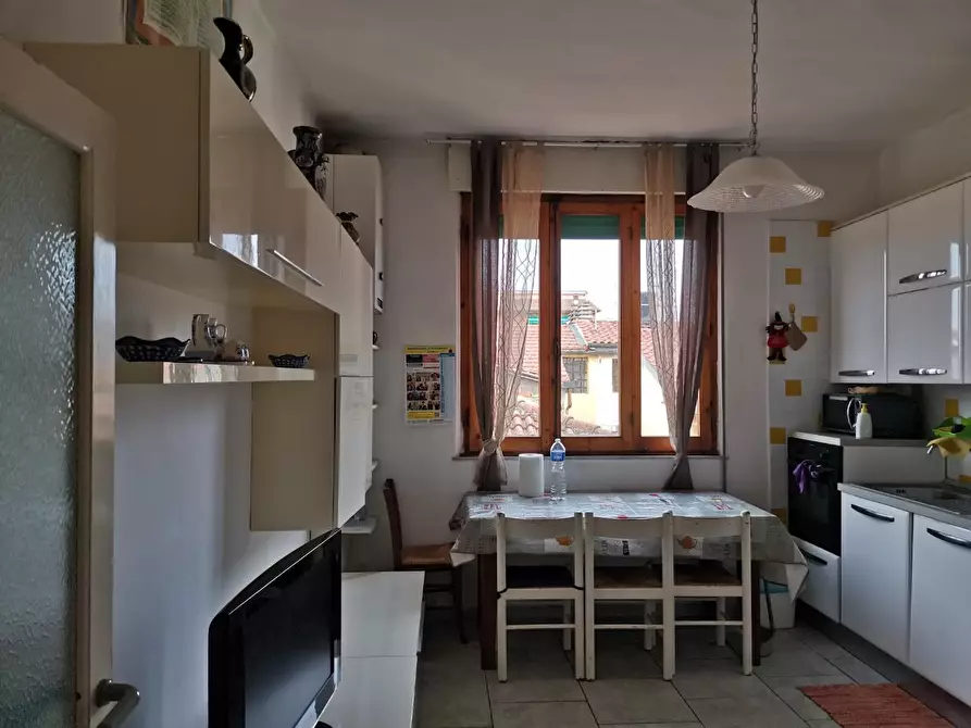 Immagine 5 di Appartamento in vendita  a Poggibonsi