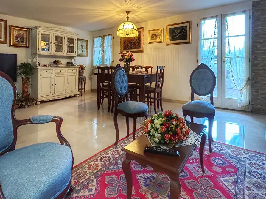 Immagine 16 di Villetta a schiera in vendita  a Livorno