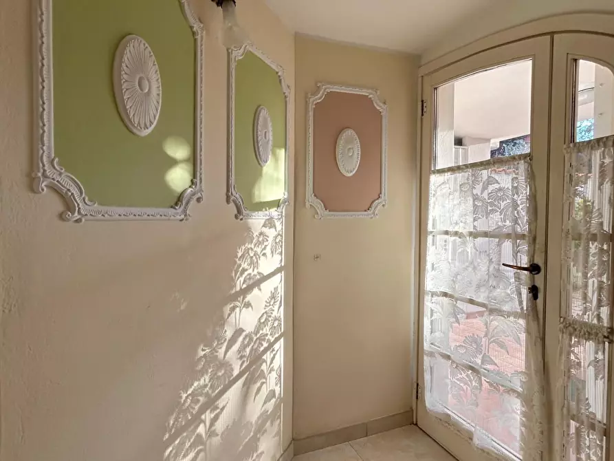 Immagine 13 di Villetta a schiera in vendita  a Livorno