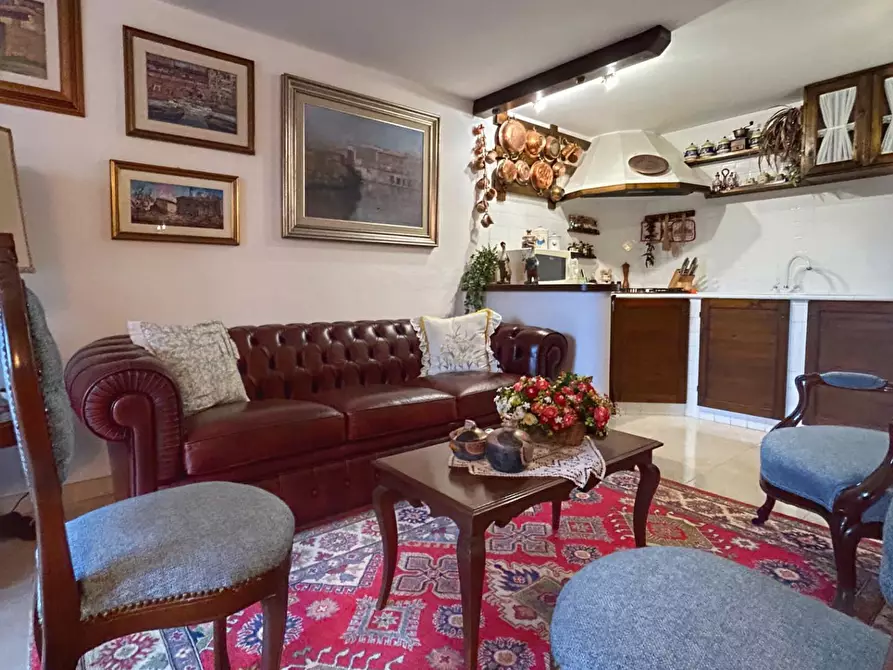 Immagine 14 di Villetta a schiera in vendita  a Livorno