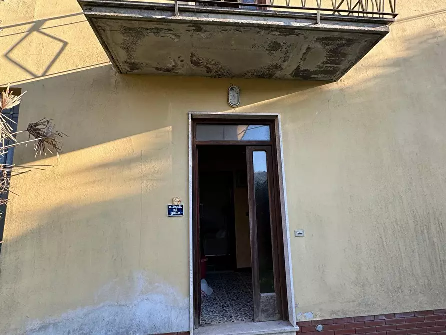 Immagine 6 di Casa bifamiliare in vendita  a Lucca