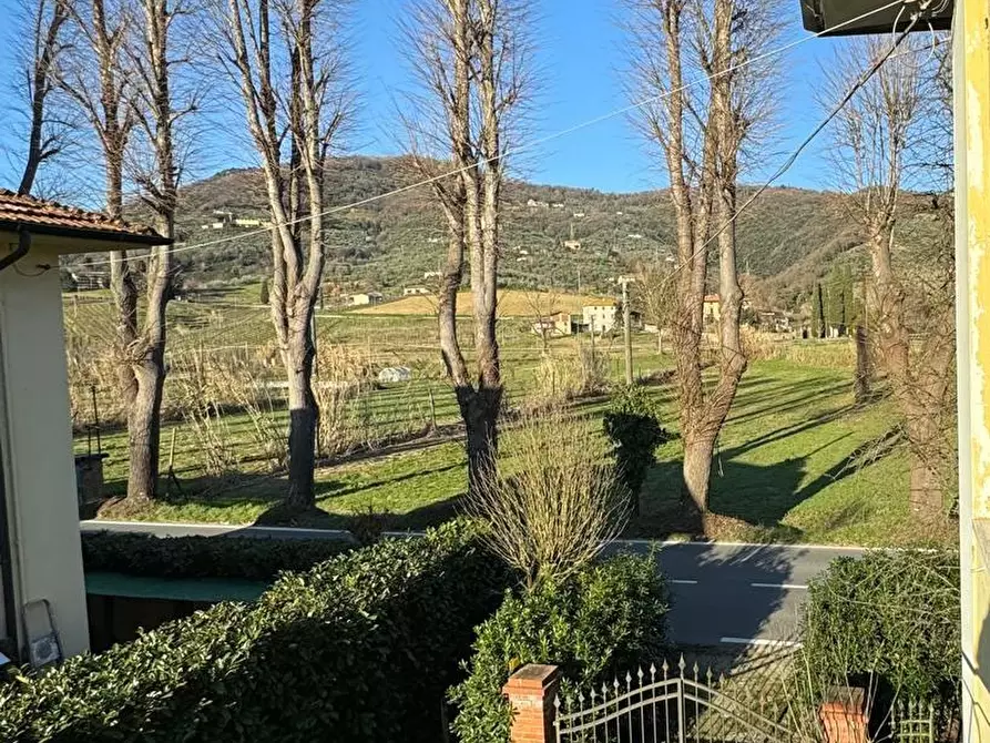 Immagine 18 di Casa bifamiliare in vendita  a Lucca