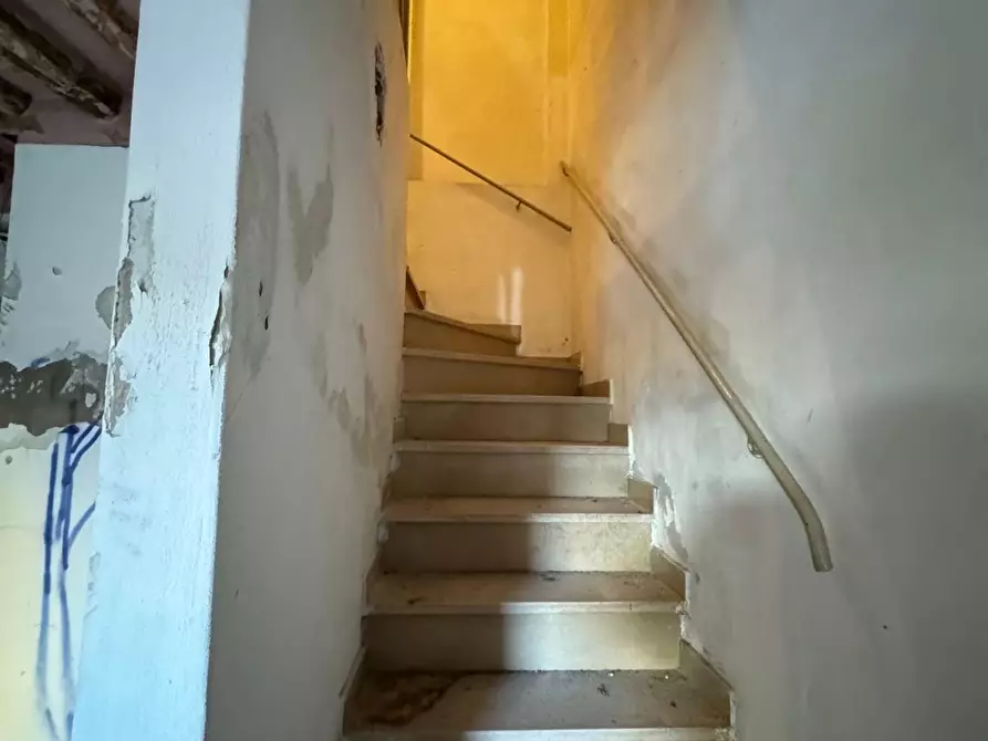 Immagine 23 di Porzione di casa in vendita  a Capannori