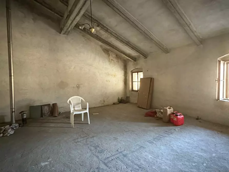 Immagine 28 di Porzione di casa in vendita  a Capannori