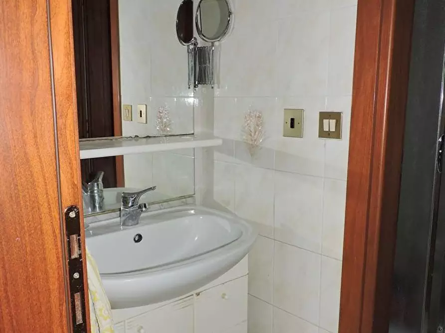 Immagine 14 di Appartamento in vendita  a Pisa