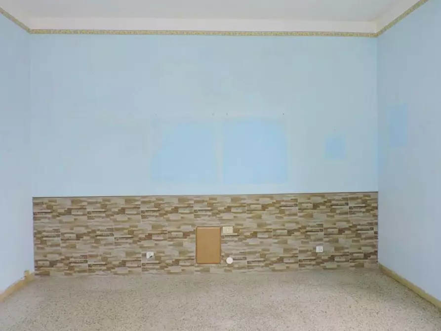 Immagine 11 di Appartamento in vendita  a Pisa